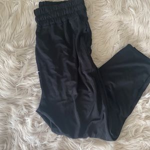 Fabletics hi rise jogger